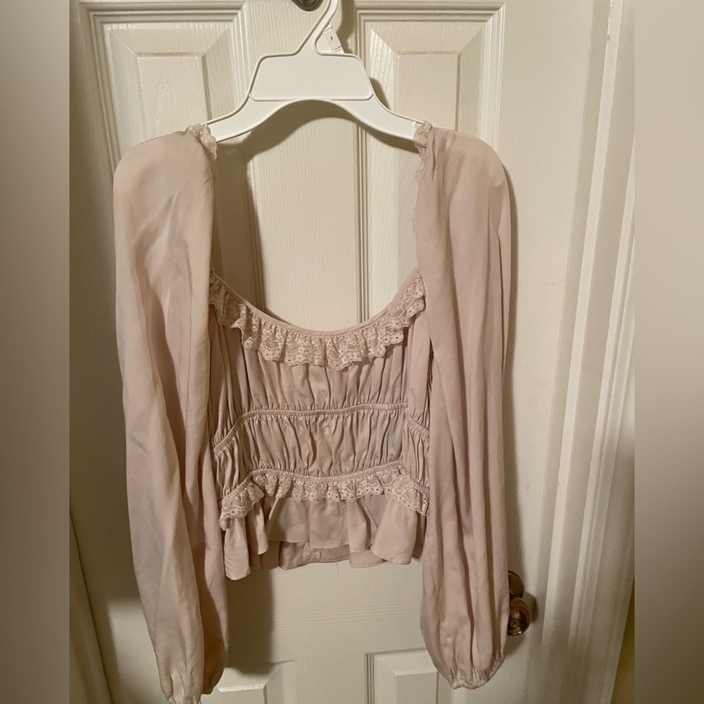 Long sleeve cropped blouse